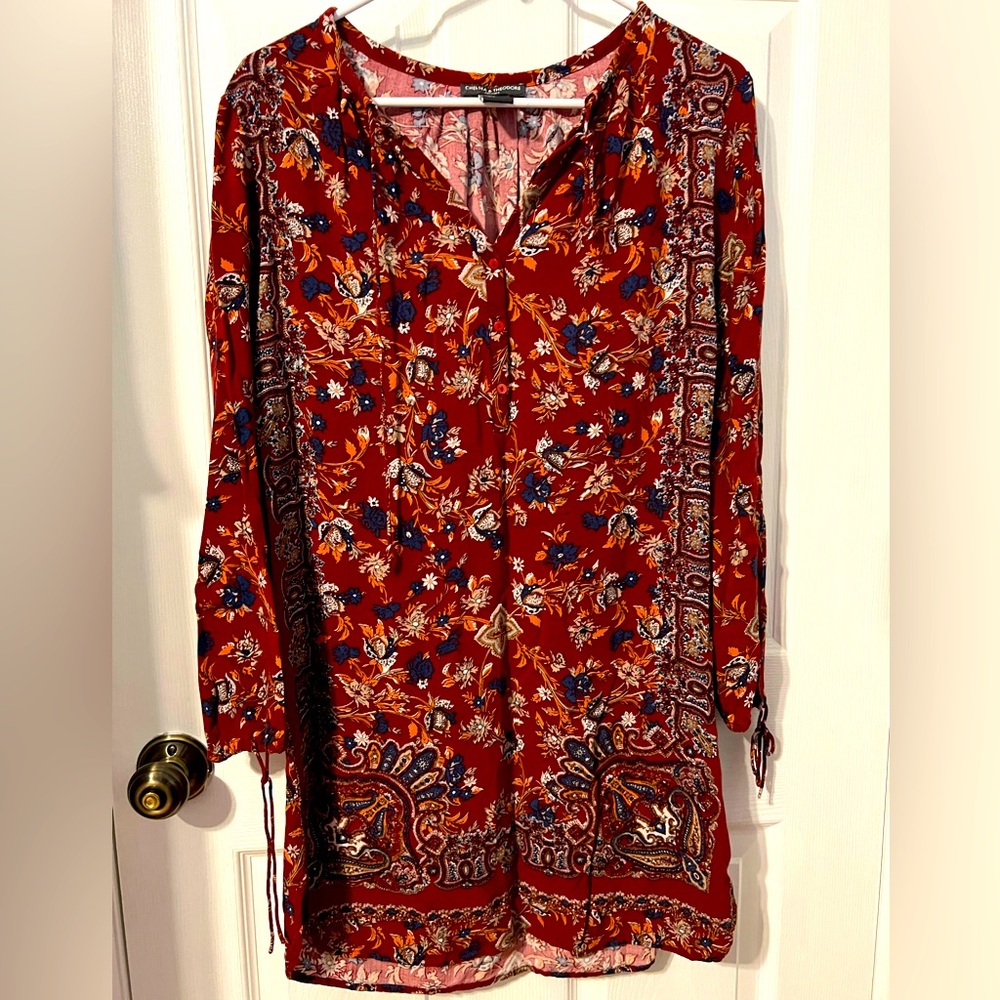 Ladies long sleeve Chelsea and Theodore fall tunic top L